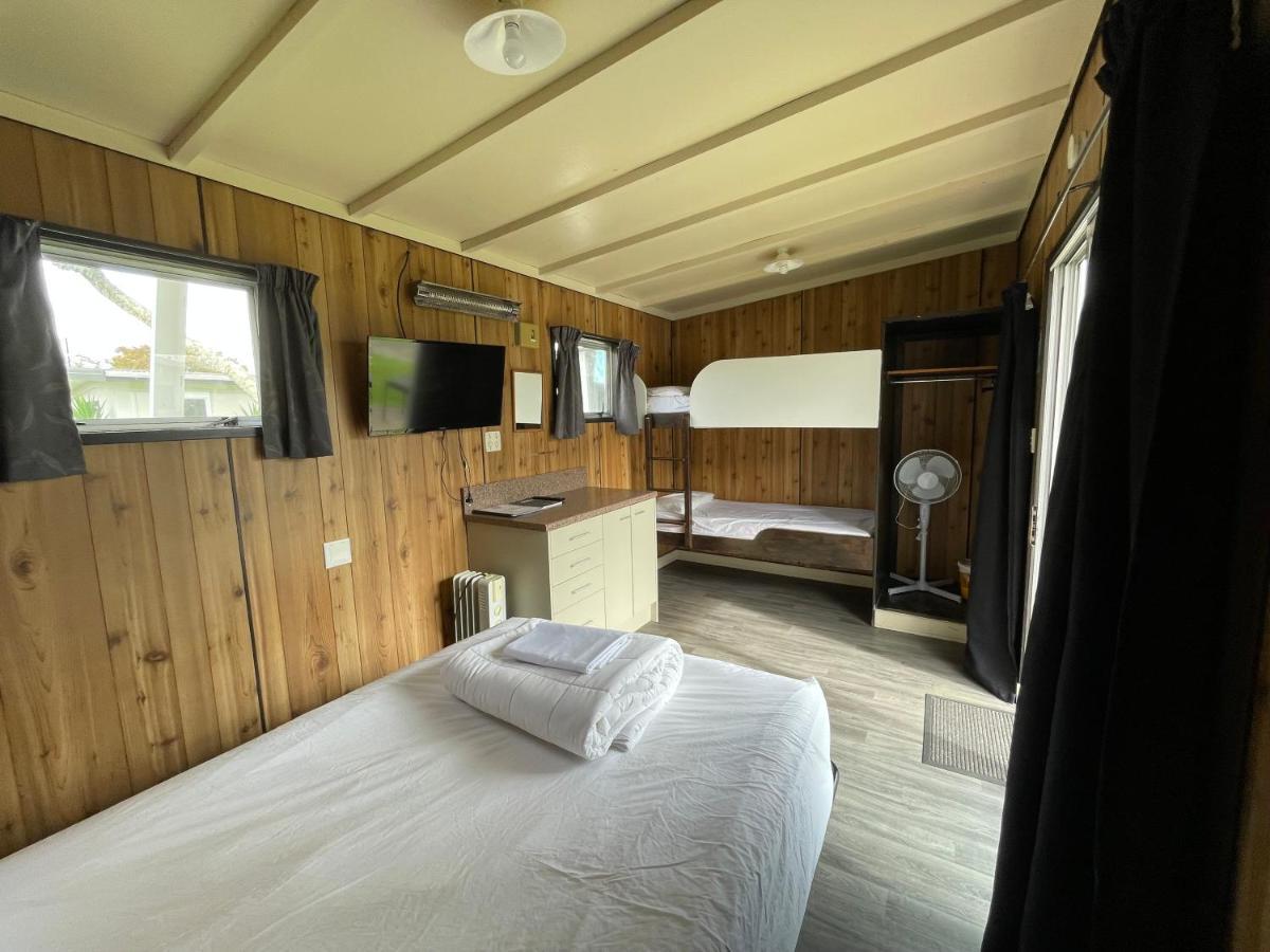 Holdens Bay Holiday Park 로토루아 외부 사진