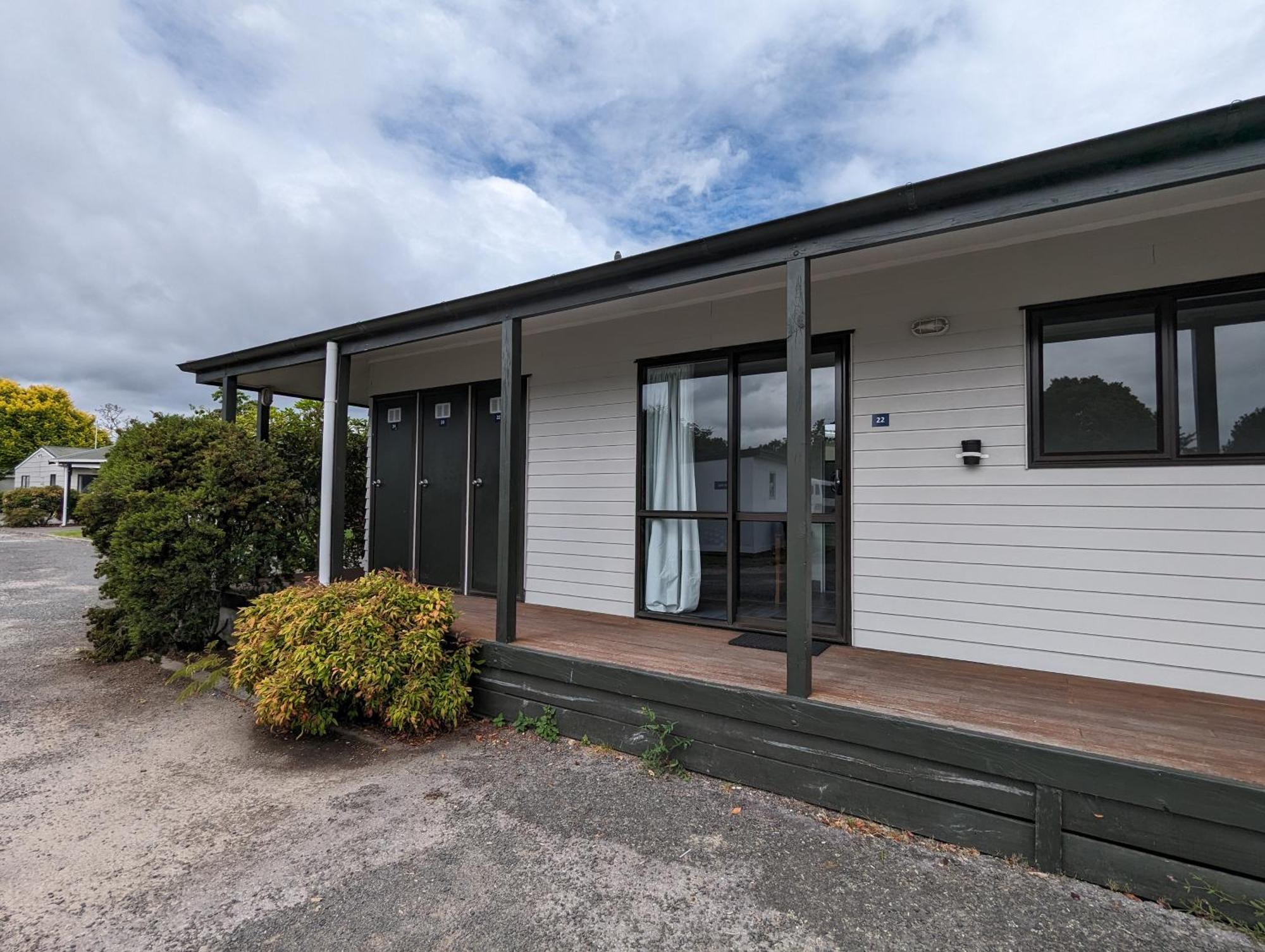 Holdens Bay Holiday Park 로토루아 외부 사진