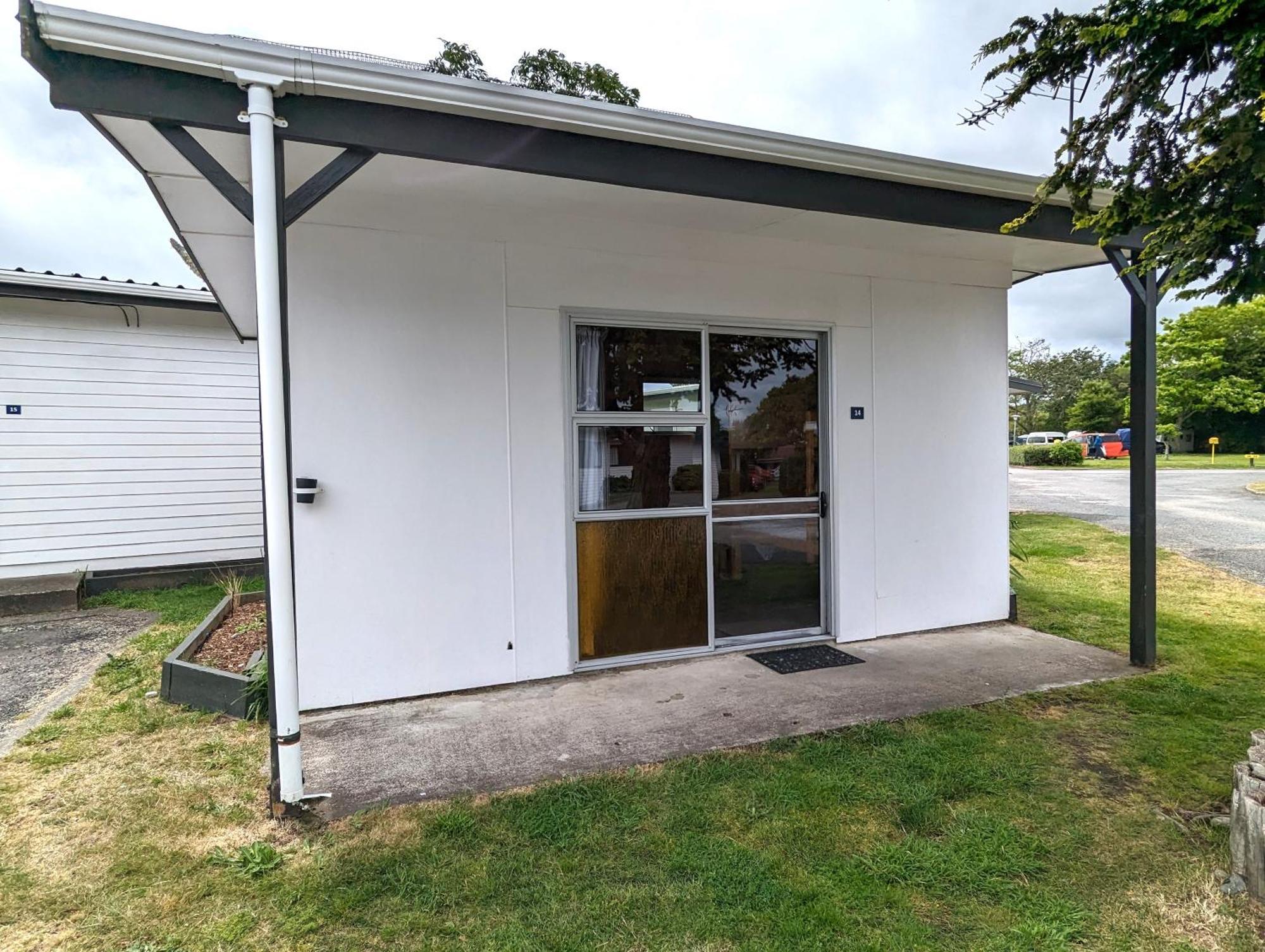 Holdens Bay Holiday Park 로토루아 외부 사진