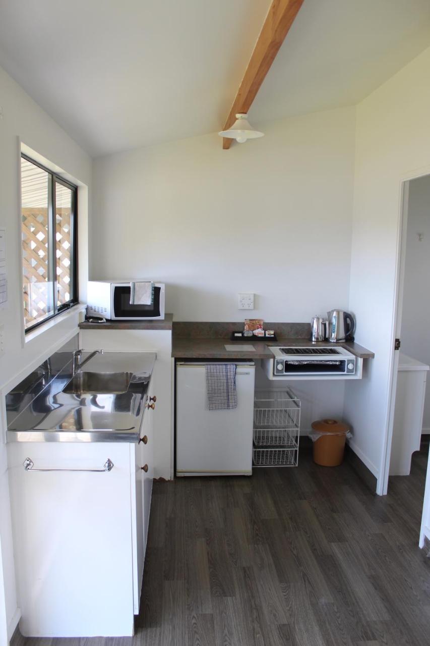 Holdens Bay Holiday Park 로토루아 외부 사진