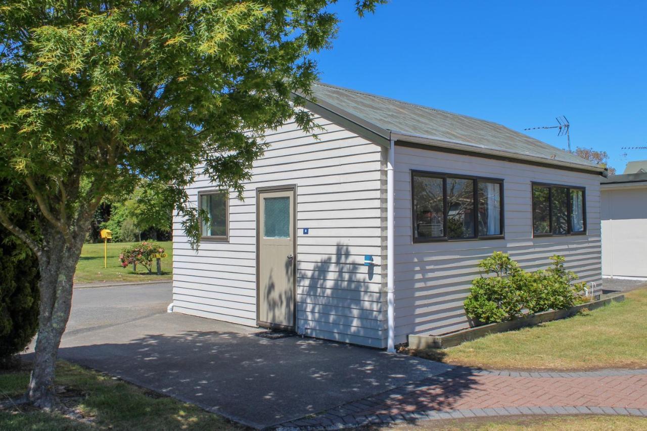 Holdens Bay Holiday Park 로토루아 외부 사진
