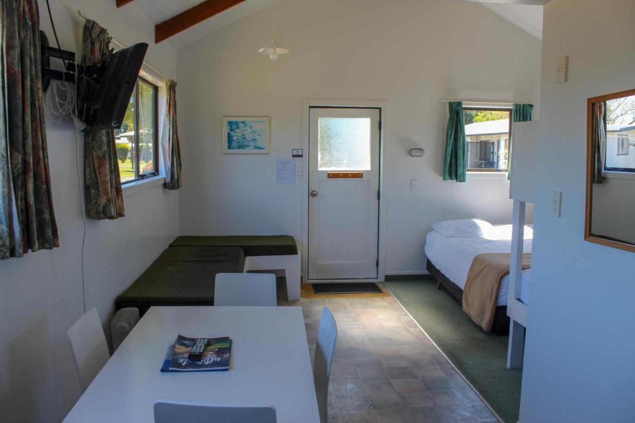Holdens Bay Holiday Park 로토루아 외부 사진
